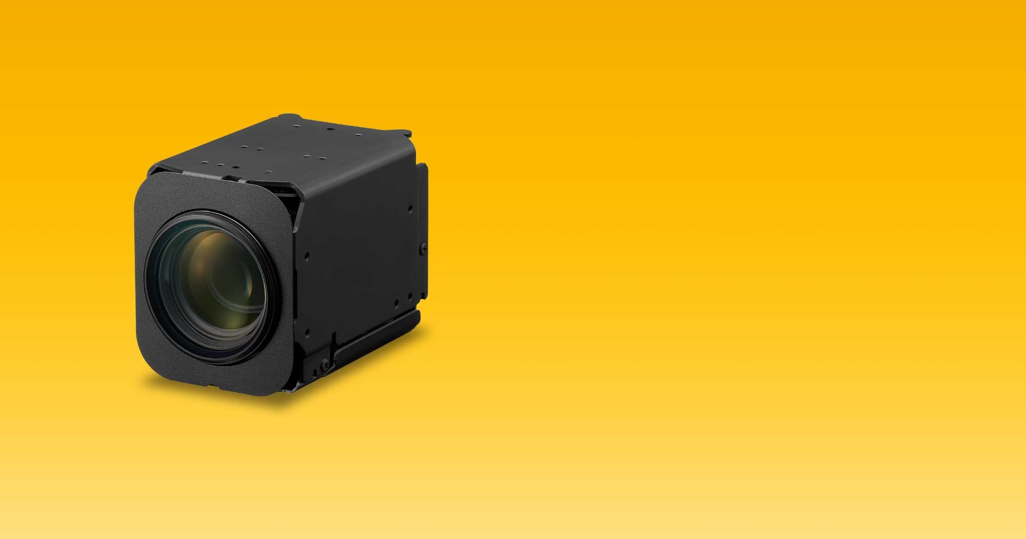 Ultra-compact 4K zoom block camera